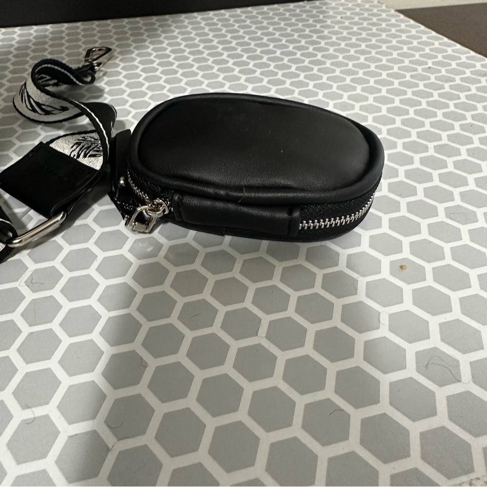 Steve Madden Black Sherpa Authentic Bwebber Satch… - image 5